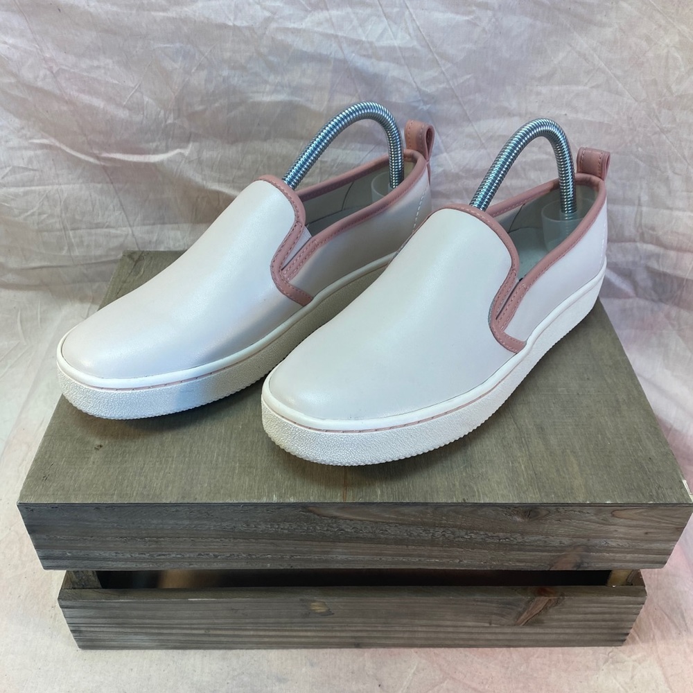 Women’s Pink Coach Slip-On’s